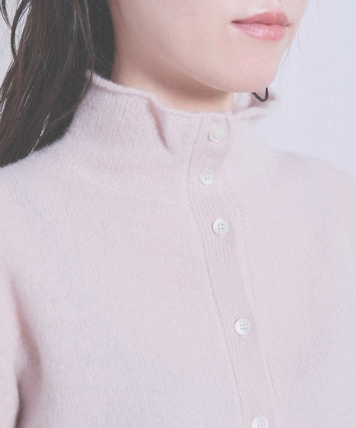 fig London(フィグロンドン)の「AIRLYS cardigan(ニット/セーター・レディース・ネイビー/ピンク/サックスブルー/アイボリー・FREE)」の7枚目の写真