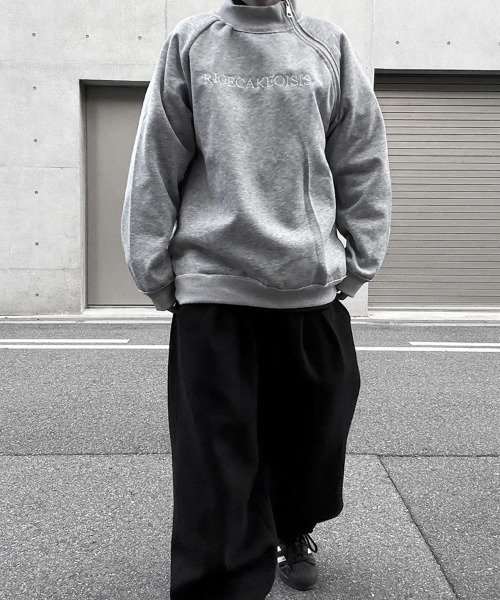 YACA（ヤーカ）の「zip sweat pullover/ジップスウェットプルオーバー（スウェット・レディース・ブラック/グレー・FREE）」の3枚目の写真