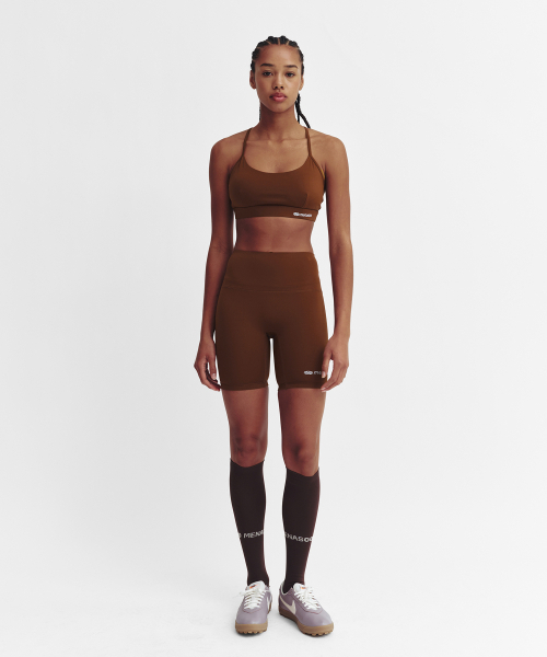 MENASOO(ミナス)の「Cross Strap Bra Top_Brown(チューブトップ・レディース・ブラウン・MEDIUM/LARGE/SMALL)」の8枚目の写真