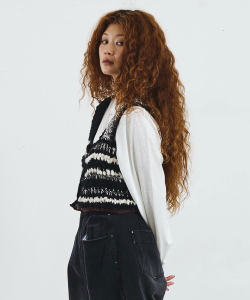ROSE BUD（ローズバッド）の「mag.by c/HAND KNIT VEST（ベスト・レディース・ブラック・ONE SIZE）」の3枚目の写真