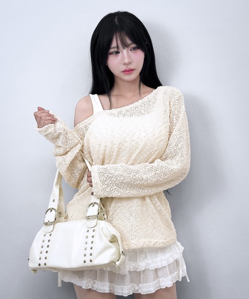 FOLLOWIN(フォロウィン)の「【2WAY/オフショルダーも可能】ポップコーンニットTシャツ(ニット/セーター・レディース・ブラック/カーキ/ライトベージュ・FREE)」の14枚目の写真