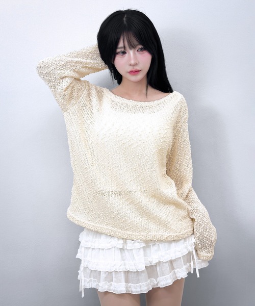 FOLLOWIN(フォロウィン)の「【2WAY/オフショルダーも可能】ポップコーンニットTシャツ(ニット/セーター・レディース・ブラック/カーキ/ライトベージュ・FREE)」の17枚目の写真