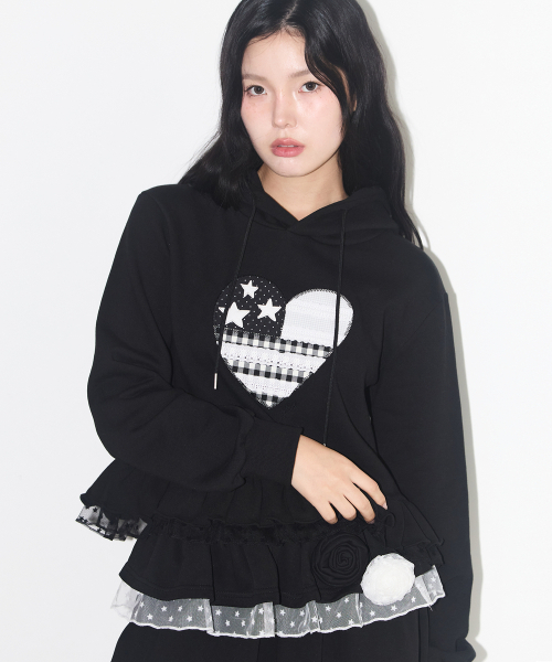ILLIGO(イリゴ)の「タイニーレース フードパーカー ブラック(パーカー・レディース・その他・SMALL/MEDIUM)」の2枚目の写真