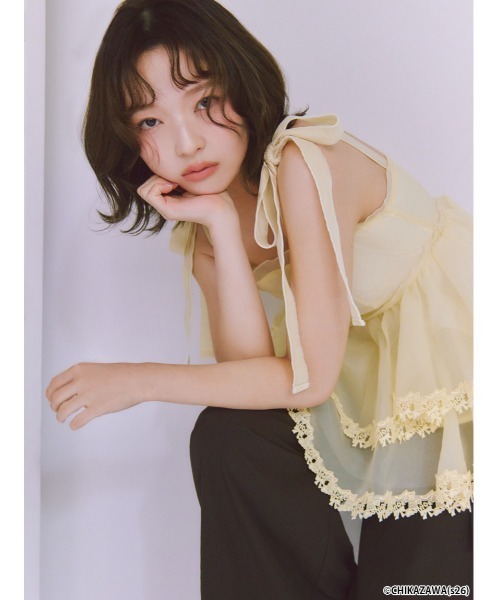 SNIDEL(スナイデル)の「【SNIDEL×近沢レース店】コラボチュニック(その他トップス・レディース・イエロー/オフホワイト/ブラック・F)」の6枚目の写真