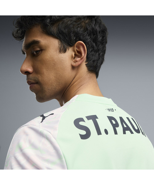 PUMA(プーマ)の「PUMA プーマ メンズ 2026-27 FCザンクトパウリ サード レプリカ 半袖 ユニフォ(Tシャツ/カットソー・メンズ・ライトグリーン系・SMALL/X-LARGE/LARGE/MEDIUM)」の2枚目の写真