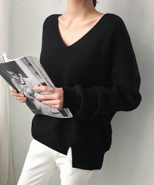 Ritzy(リッツィー)の「サイドスリットVネックゆるニット(ニット/セーター・レディース・ブラック/サックスブルー/アイボリー・FREE)」の15枚目の写真