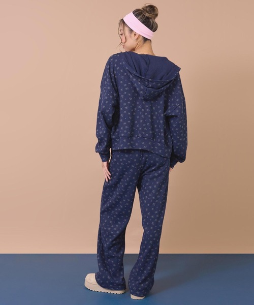 anap mimpi(アナップミンピ)の「花柄ワッフルジップパーカー(パーカー・レディース・グレー/ネイビー・F)」の17枚目の写真