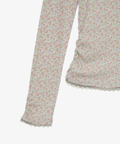 aeae(エーイーエーイー)の「FLOWER V NECK TEE(Tシャツ/カットソー・レディース・パープル/グリーン・FREE)」の4枚目の写真