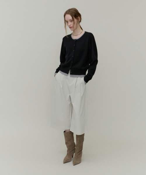 Plumel(プルメル)の「Bi-color Layered Like Knit Cardigan / バイカラーレイヤードライクニットカーディガン(ニット/セーター・レディース・ブラック/ベージュ/サックスブルー・MEDIUM)」の20枚目の写真