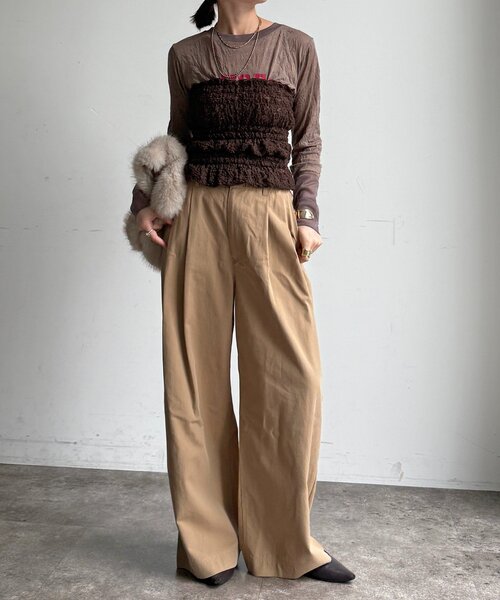 DouDou(ドゥドゥ)の「ツータックワイドチノパン(その他パンツ・レディース・ベージュ/ブラウン・38/36)」の14枚目の写真
