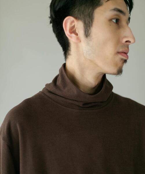 URBAN RESEARCH DOORS(アーバンリサーチドアーズ)の「タートルネック スムース ロングスリーブTシャツ(Tシャツ/カットソー・メンズ・ブラウン/チャコールグレー・LARGE/MEDIUM)」の20枚目の写真
