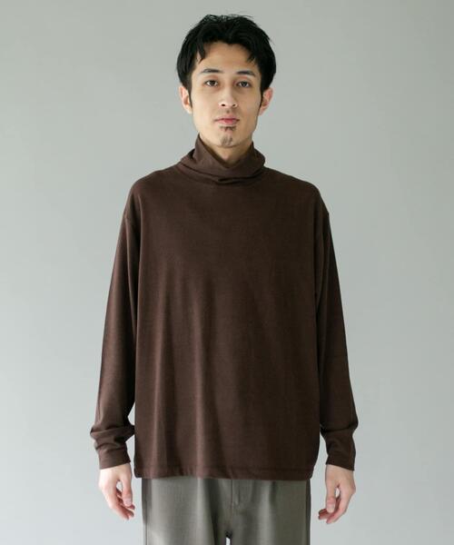 URBAN RESEARCH DOORS(アーバンリサーチドアーズ)の「タートルネック スムース ロングスリーブTシャツ(Tシャツ/カットソー・メンズ・ブラウン/チャコールグレー・LARGE/MEDIUM)」の22枚目の写真