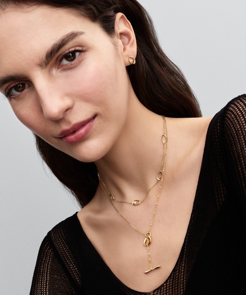PANDORA（パンドラ）の「オーガニカリー シェイプド オーバル ＆ パール スタッド ピアス（ピアス（両耳用）・レディース・イエローゴールド・FREE）」の6枚目の写真