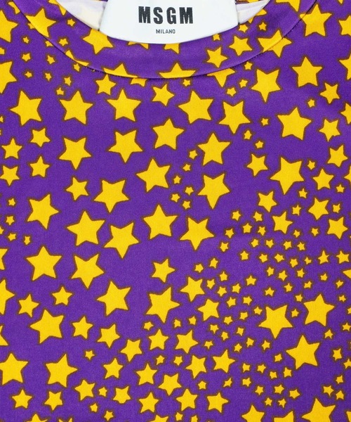 MSGM(エムエスジーエム)の「シグネチャースターズ プリントトップ(Tシャツ/カットソー・レディース・プラム・44/42)」の3枚目の写真