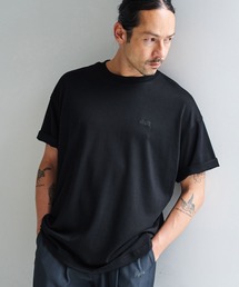 AXCXM（アクスシーム）の「mt10717-Embroidery Tee Tシャツ(AXM-BFA0018)（Tシャツ/カットソー）」