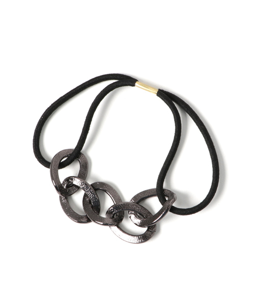 Fun & Daily（ファンアンドデイリー）の「F&D : リンクチェーンへアゴム（ヘアゴム・レディース・ゴールド/シルバー/ブラック/ブラック系その他・FREE）」の8枚目の写真