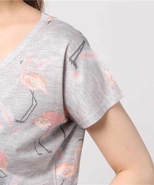 DOLLUPOOPS（ドールアップウップス）の「製品プリント　Tシャツ　[オリジナルプリント]（Tシャツ/カットソー・レディース・グレー/ホワイト・38）」の3枚目の写真