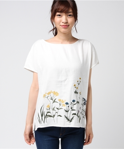 LBC(エルビーシー)の「レーヨンリネン裾刺繍ブラウス (シャツ/ブラウス・レディース・ホワイト/ブラック・MEDIUM/LARGE)」の8枚目の写真