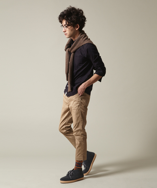 BEAMS(ビームス)の「○BEAMS / SKINNY オックスBDシャツ(シャツ/ブラウス・メンズ・ホワイト/ブラック/イエロー/ネイビー/パープル/ブルー・SMALL/MEDIUM/LARGE)」の14枚目の写真