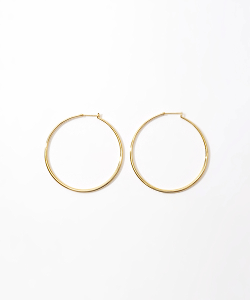 ARTIDA OUD（アルティーダウード）の「"bone"organic large フープピアス（ピアス（両耳用）・レディース・ゴールド・FREE）」の3枚目の写真