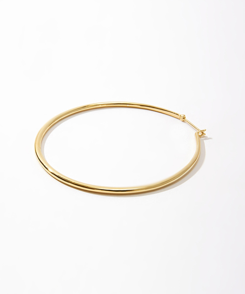 ARTIDA OUD（アルティーダウード）の「"bone"organic large フープピアス（ピアス（両耳用）・レディース・ゴールド・FREE）」の4枚目の写真