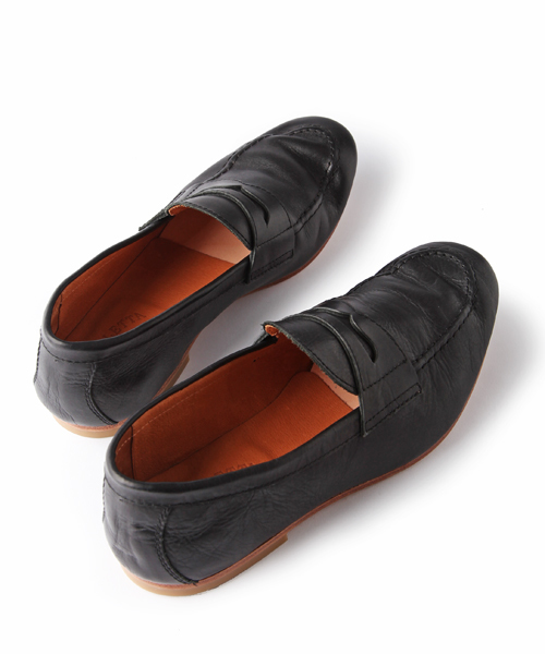 And A(アンドエー)の「COIN LOAFER (ARCOLLETTA PADRONE)(その他シューズ・メンズ・ライトブラウン/ブラック・25.5cm/26.5cm)」の4枚目の写真