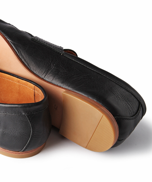 And A(アンドエー)の「COIN LOAFER (ARCOLLETTA PADRONE)(その他シューズ・メンズ・ライトブラウン/ブラック・25.5cm/26.5cm)」の5枚目の写真