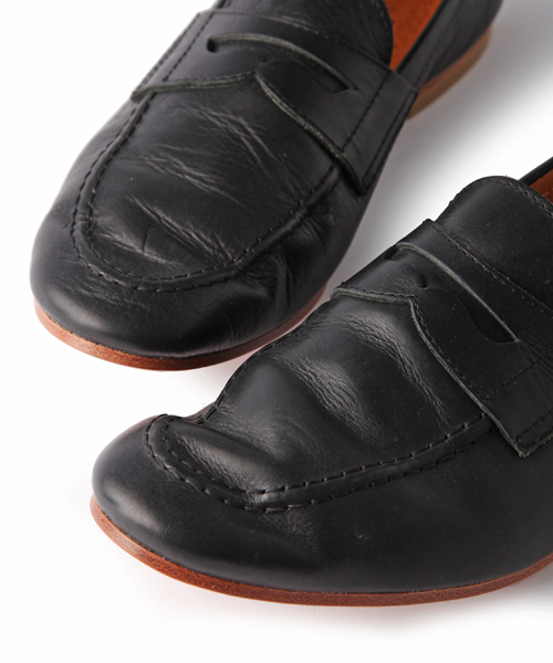And A(アンドエー)の「COIN LOAFER (ARCOLLETTA PADRONE)(その他シューズ・メンズ・ライトブラウン/ブラック・25.5cm/26.5cm)」の6枚目の写真