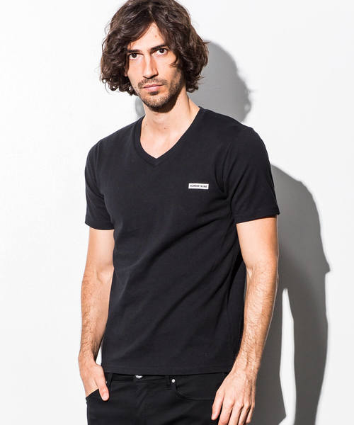 NUMBER (N)INE DENIM(ナンバーナインデニム)の「NUMBER (N)INE DENIM(ナンバーナインデニム)ポイントロゴVネックTシャツ(Tシャツ/カットソー・メンズ・ホワイト/ブラック/グレー・SMALL/MEDIUM/LARGE/X-LARGE)」の3枚目の写真
