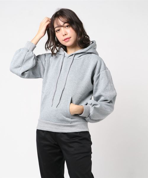 KOBE LETTUCE（コウベレタス）の「選べる2タイプ裏起毛バルーンスリーブスウェットプルオーバートップス＊レディース/トレーナー/パーカー[C3526]神戸レタス（パーカー・レディース・ブラック/パープル/ネイビー/グレー/オフホワイト/モカ/ホワイト系その他/ブラック系その他/グレー系その他/ブラウン系その他/ブルー系その他/パープル系その他/キャメル/イエロー系その他・FREE）」の6枚目の写真