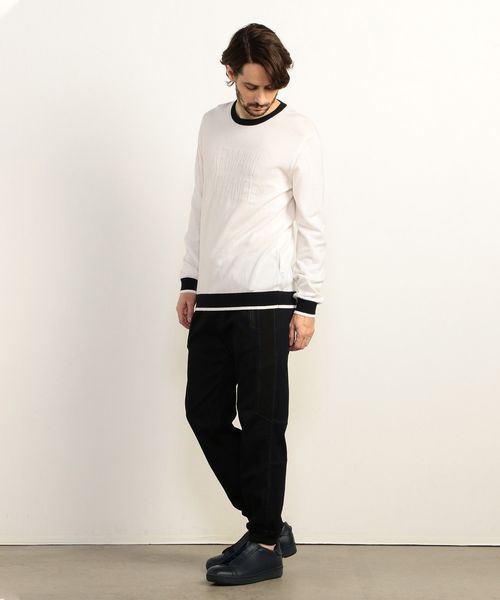 ARMANI EXCHANGE(アルマーニエクスチェンジ)の「【A|Xアルマーニ エクスチェンジ】フロントロゴ コットンニット(ニット/セーター・メンズ・ホワイト/ネイビー・LARGE/MEDIUM/SMALL/X-LARGE/X-SMALL)」の5枚目の写真