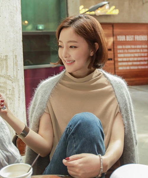 DAY CLOSET（デイ クローゼット）の「レディース シンプルハイネックカットソー（Tシャツ/カットソー・レディース・ベージュ/カーキブラウン/ワインレッド/ブラック/ホワイト/ライトベージュ/モカ・S/XL/M/L）」の21枚目の写真