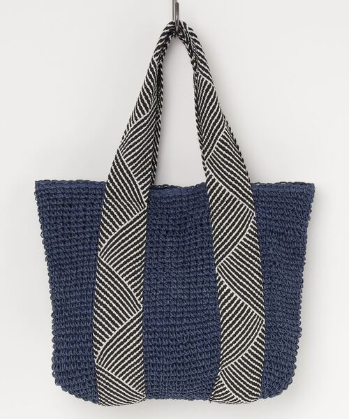 BASE（ベース）の「ラメテープハンドル 定番カゴバッグ A4収納可（かごバッグ・レディース・ブラック/ベージュ/ネイビー/ピンク/グレー/ダークベージュ/ブラウン/カーキ・FREE）」の19枚目の写真