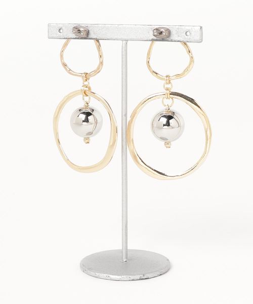 sfy(スフィ)の「メタリックフープピアス/metallic hoop gold(ピアス(両耳用)・レディース・シルバー×ゴールド・FREE)」の4枚目の写真