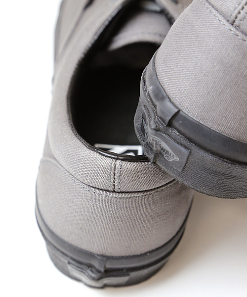 And A(アンドエー)の「VANS ERA (And A 国内 Exclusive)(スニーカー・メンズ・グレー・26.0cm/23.5cm/24.5cm/27.0cm/28.0cm)」の7枚目の写真