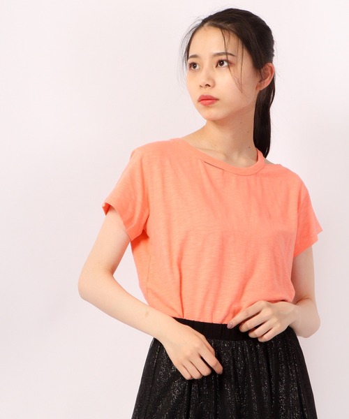 DIMENSIONE danza(ディメンシオーネ ダンツァ)の「デザインカットソー(Tシャツ/カットソー・レディース・オレンジ/ブルー/ホワイト/イエロー・X-SMALL/SMALL/MEDIUM)」の8枚目の写真
