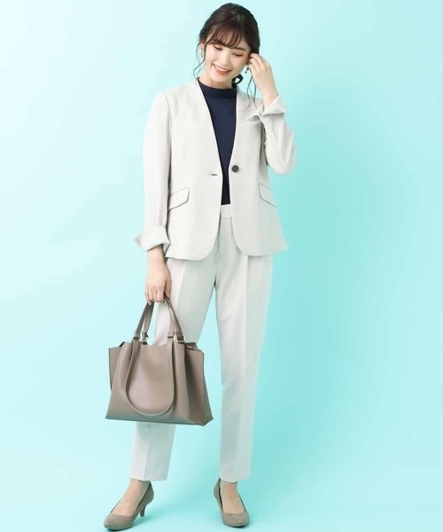 a.v.v（アーヴェヴェ）の「【洗える】Ｖネックジャケット（その他アウター・レディース・アイボリー/ライトグレー・34/36/38/40/42）」の12枚目の写真