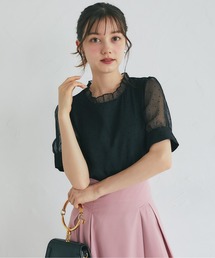 プチフリルネックパール釦フロッキードットブラウス