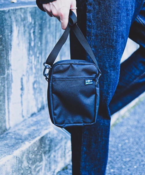 NIXON（ニクソン）の「【NIXON/ニクソン】Stash Bag ショルダーバッグ 