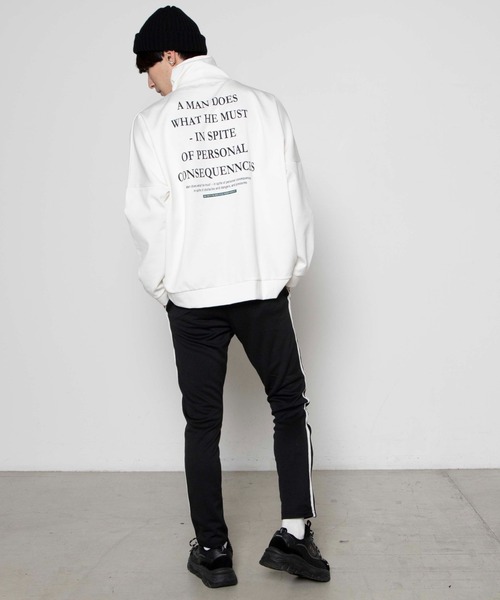 WEGO(ウィゴー)の「WEGO/ドルマンタートルネックプルオーバー(スウェット・メンズ・ホワイト/ベージュ・MEDIUM/LARGE)」の14枚目の写真
