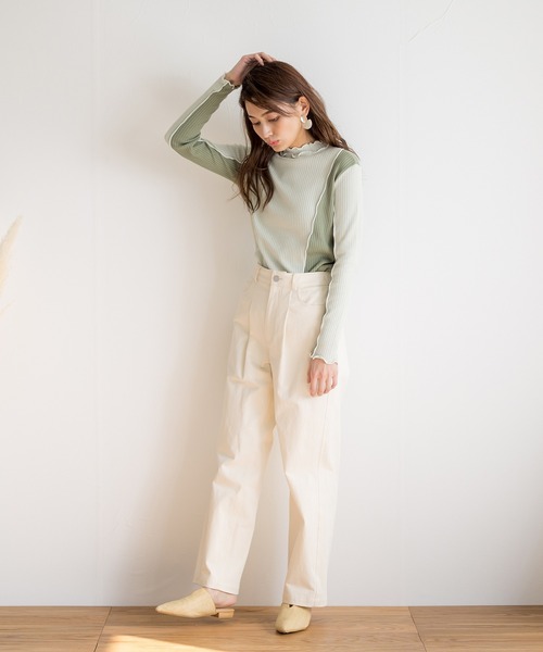 White Collection（ホワイトコレクション）の「【2021SS新作】T/Cワイドリブ配色メローカットソー（Tシャツ/カットソー・レディース・チャコールグレー/ライトブルー/イエロー/グリーン/アイボリー/グレイッシュベージュ・M）」の22枚目の写真