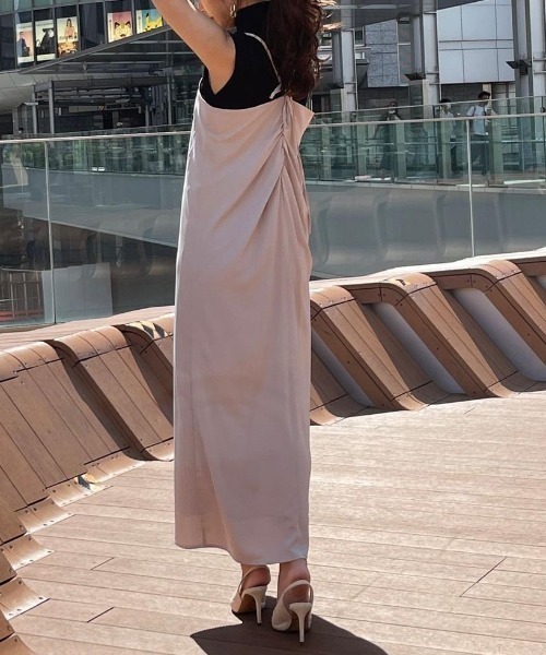 セール バックドレープキャミワンピース ワンピース Anuans アニュアンス のファッション