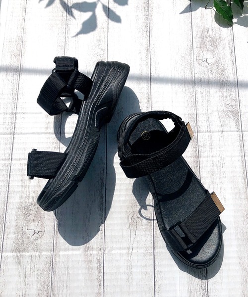 Noubel Voug Relax（ヌーベルヴォーグリラックス）の「ダブルベルト厚底スポーツサンダルｍ206（サンダル・レディース・ブラック×ブラック・S/M/L/LL）」の11枚目の写真