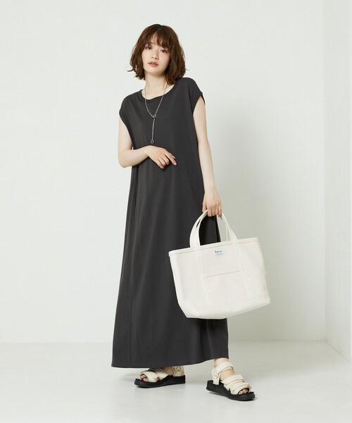 FREAK'S STORE（フリークスストア）の「SHAKA × FREAK'S STORE/シャカ 別注NEO BUNGY/別注ネオバンジー（サンダル・レディース・オフホワイト/ネイビー・5/6）」の9枚目の写真