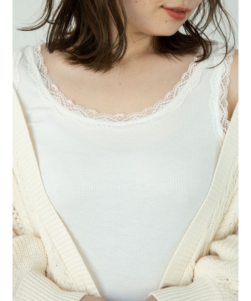 SLURR(スラ―)の「【大きいサイズ】レースリブ前後2Wayインナー(タンクトップ・レディース・ブラック/ブラウン/オフホワイト/ライトベージュ・LARGE/X-LARGE)」の17枚目の写真