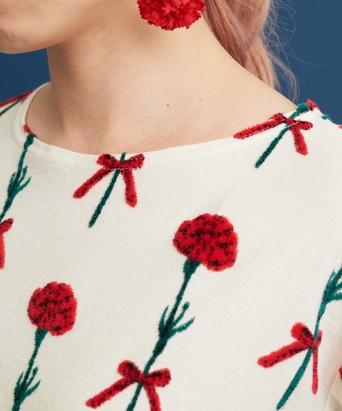 eiπe （イーペ）の「eiπe カーネーションジャカード　半袖プルオーバー（Tシャツ/カットソー・レディース・レッド/ブルー・FREE）」の16枚目の写真