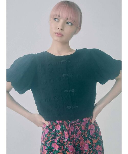 merry jenny（メリージェニー）の「パフスリーブチャイナブラウス【セットアップ着用可能】（シャツ/ブラウス・レディース・ライトブルー/ブラック/アイボリー・FREE）」の16枚目の写真