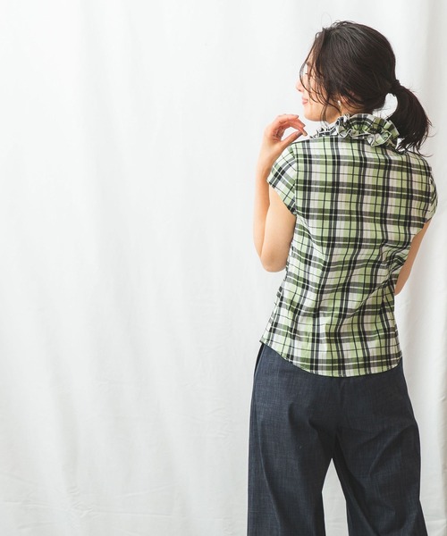 NARACAMICIE(ナラカミーチェ)の「シャイニーチェックストレッチフリル半袖シャツ(シャツ/ブラウス・レディース・グリーン/ブラウン・LARGE/MEDIUM/SMALL/XX-LARGE/X-LARGE)」の14枚目の写真