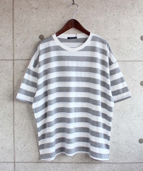 SHISKY(シスキー)の「ビッグシルエット5分袖ボーダーTシャツ(Tシャツ/カットソー・メンズ・チャコール/ネイビー/カーキ/杢グレー/モカ/ブラウン・XL/L/M)」の2枚目の写真