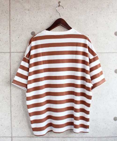 SHISKY(シスキー)の「ビッグシルエット5分袖ボーダーTシャツ(Tシャツ/カットソー・メンズ・チャコール/ネイビー/カーキ/杢グレー/モカ/ブラウン・XL/L/M)」の7枚目の写真
